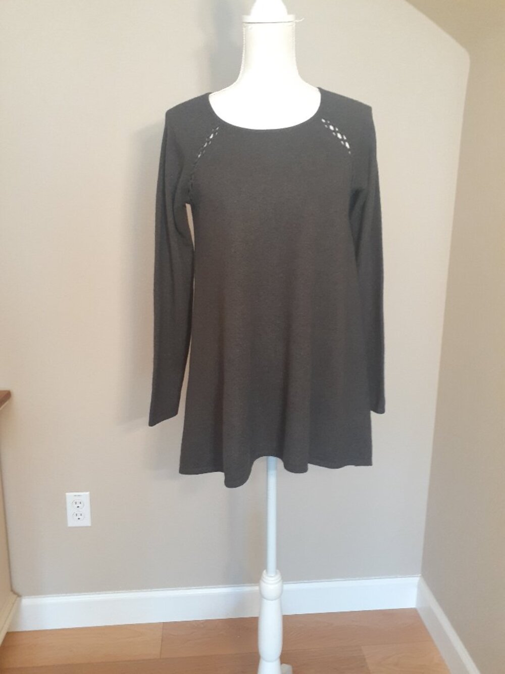 Wythe Cashmere Sweater